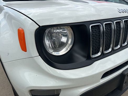 Used 2020 Jeep Renegade Sport w/ UConnect 7.0 Group FWD image 5