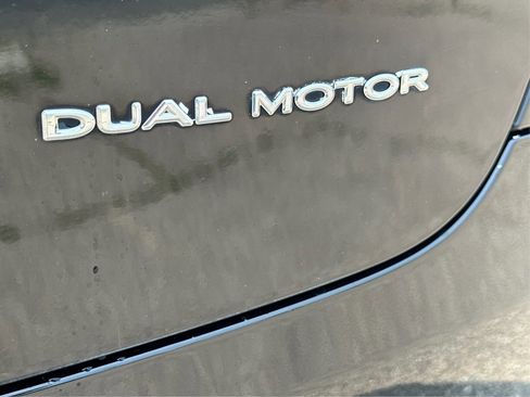 Used 2020 Tesla Model X Long Range image 27