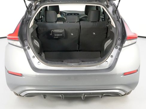 Used 2025 Nissan Leaf SV Plus image 9