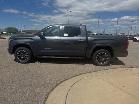 New 2026 Toyota Tundra Limited AWD/4WD image 4