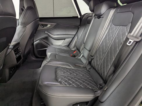 Certified 2026 Audi SQ8 Prestige AWD/4WD image 18