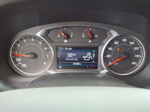 Used 2020 GMC Acadia SLE image 31