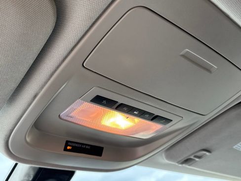 Used 2021 Chevrolet Colorado LT w/ Redline Special Edition image 29