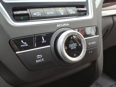 Used 2020 Acura MDX SH-AWD image 13