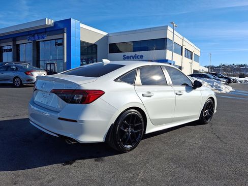 Certified 2024 Honda Civic Sport image 6