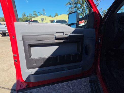 Used 2015 Ford F350 XL w/ Power Equipment Group image 22