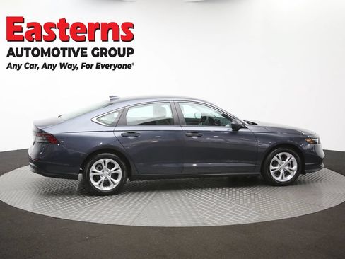 Used 2025 Honda Accord LX image 42