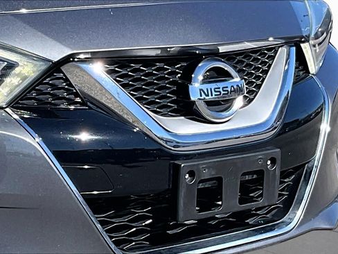 Used 2017 Nissan Maxima 3.5 SL FWD image 26