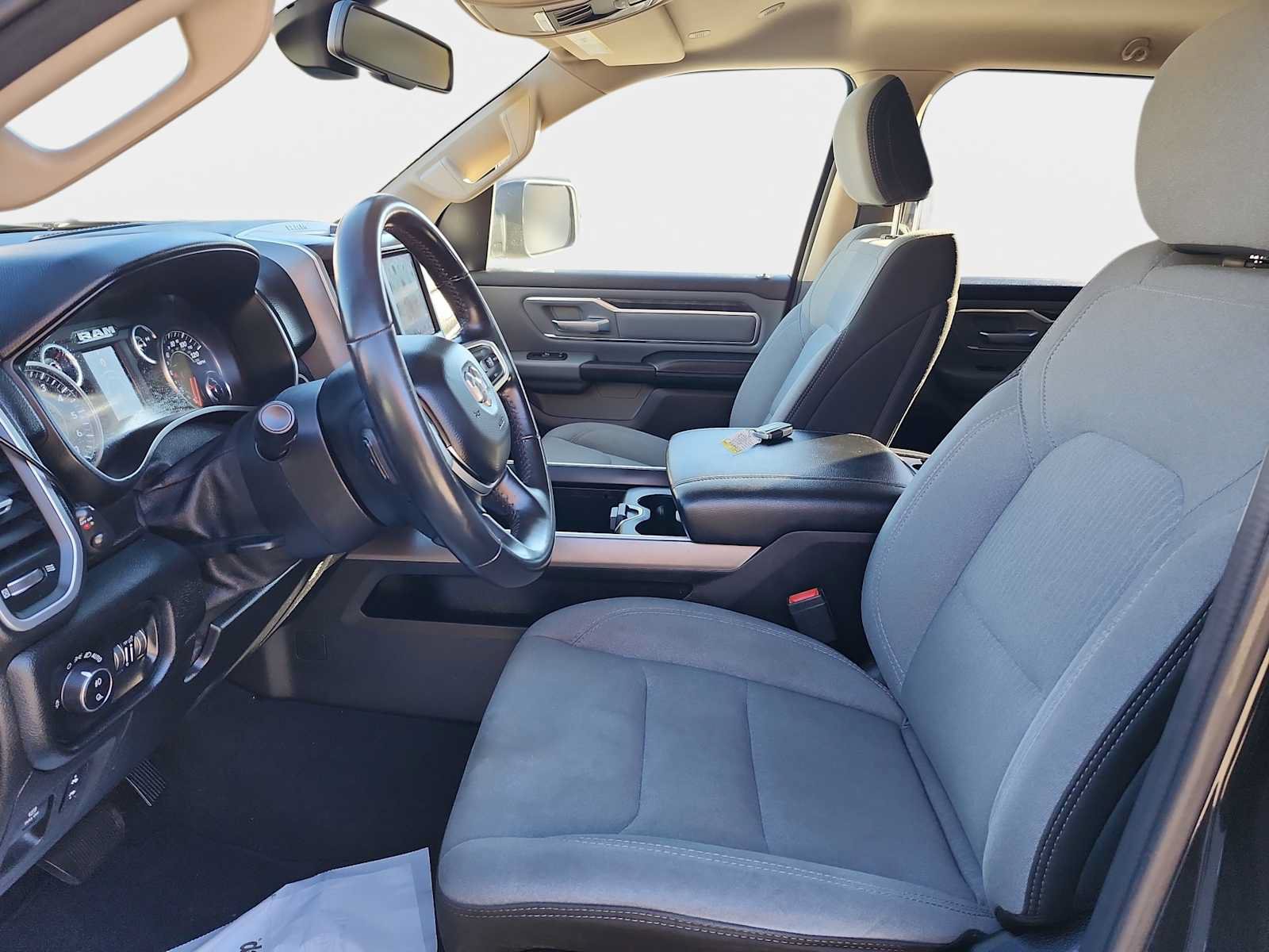 Used 2019 RAM 1500 Big Horn AWD/4WD image 11