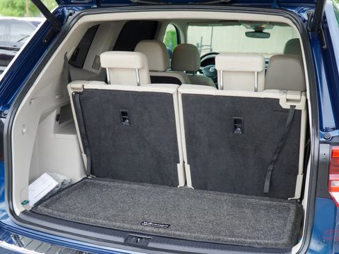 Used 2019 Volkswagen Atlas SEL image 8