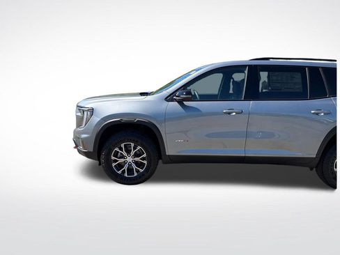 New 2026 GMC Acadia AT4 w/ LPO, All-Weather Package AWD/4WD image 23