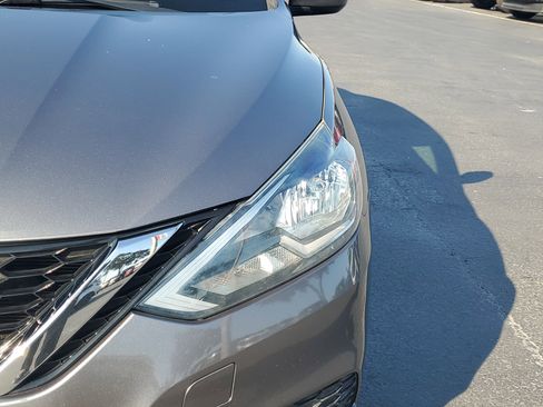 Used 2017 Nissan Sentra S w/ S Style Package image 4