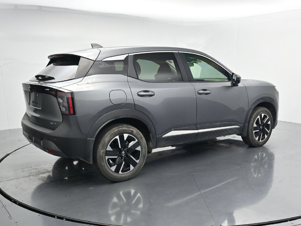 Used 2025 Nissan Kicks SV w/ Illumination Package AWD/4WD image 8