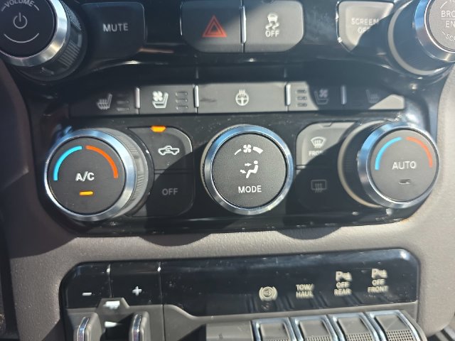 Used 2022 RAM 2500 Laramie AWD/4WD image 24