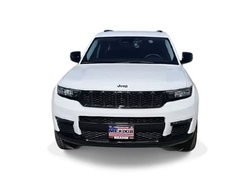 Used 2023 Jeep Grand Cherokee L Limited w/ Black Appearance Package image 3