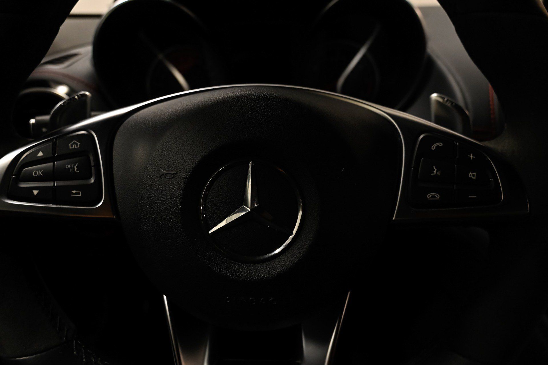 Used 2018 Mercedes-Benz AMG GT Roadster image 9