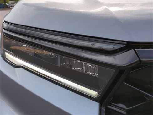 New 2025 Honda Pilot TrailSport image 9