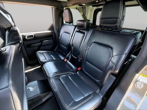 Used 2025 Ford Bronco Badlands AWD/4WD image 21