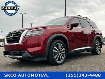 Used 2022 Nissan Pathfinder Platinum w/ Cargo Package