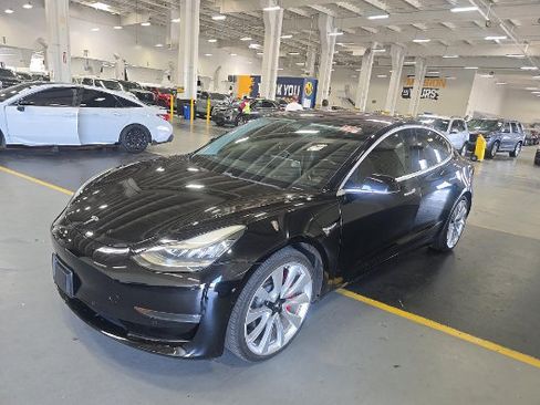 Used 2018 Tesla Model 3 Performance AWD/4WD image 1
