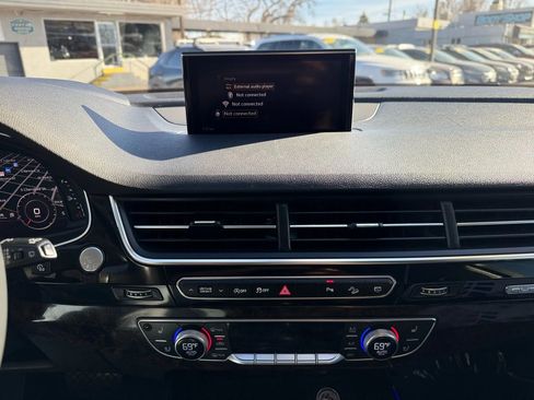 Used 2018 Audi Q7 3.0T Prestige w/ Prestige Package image 47