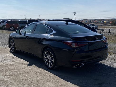 Used 2023 Lexus ES 350 w/ Premium Package image 7