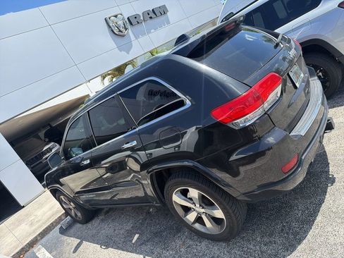 Used 2016 Jeep Grand Cherokee Overland w/ Advanced Technology Group image 8