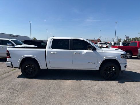 Used 2022 RAM 1500 Laramie AWD/4WD image 7