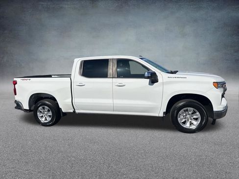 Certified 2025 Chevrolet Silverado 1500 LT AWD/4WD image 2