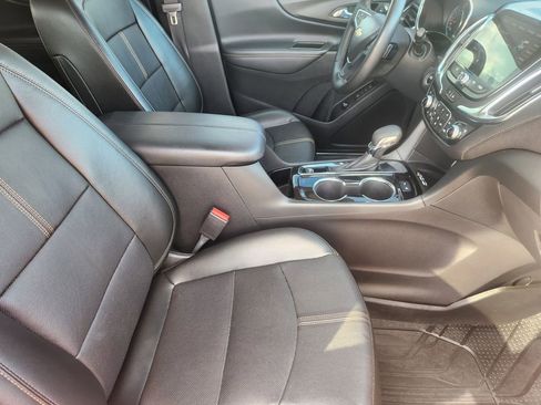 Used 2023 Chevrolet Equinox Premier FWD image 18