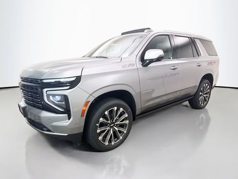 New 2026 Chevrolet Tahoe High Country AWD/4WD image 3