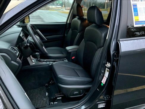 Used 2018 Subaru Forester 2.5i Premium AWD/4WD image 20
