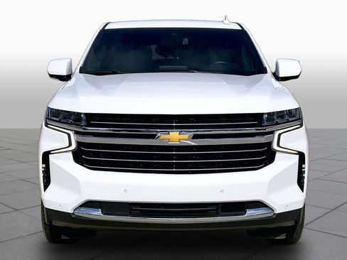 Certified 2024 Chevrolet Suburban LT RWD image 4