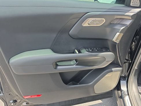New 2027 Kia Telluride SX Prestige AWD/4WD image 18