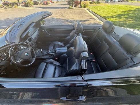 Used 2009 BMW M3 Convertible RWD image 18