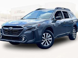 Used 2025 Subaru Outback Premium AWD/4WD video 1