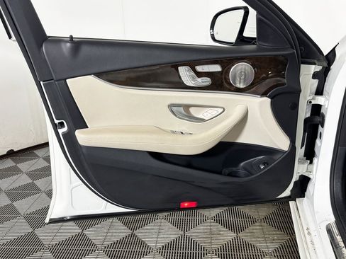 Certified 2021 Mercedes-Benz E 350 4MATIC Sedan image 10