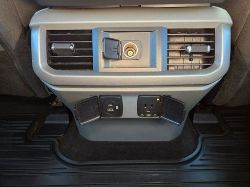 Used 2021 Ford F150 XLT w/ Equipment Group 302A High image 25