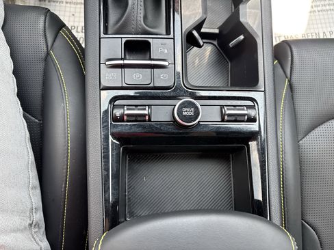 Used 2025 Kia K5 GT FWD image 34