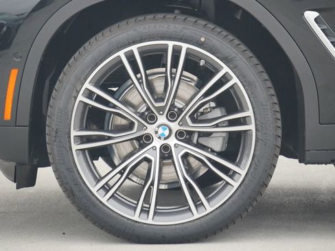 Used 2025 BMW X4 xDrive30i w/ Premium Package AWD/4WD image 5