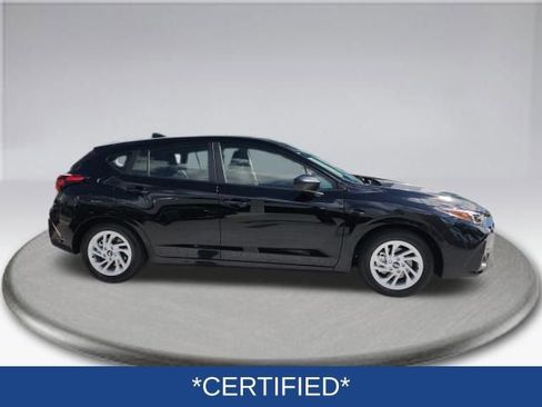 Used 2025 Subaru Impreza 2.0i image 10