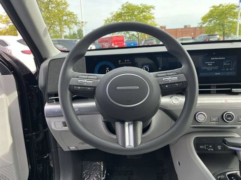 Used 2026 Hyundai Kona SE AWD/4WD image 13
