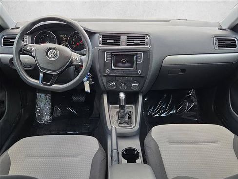 Used 2017 Volkswagen Jetta S FWD image 16