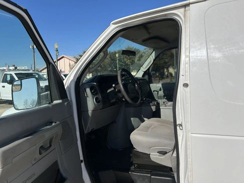 Used 2011 Ford E-250 and Econoline 250 w/ PWR Group image 20