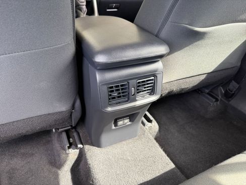 Used 2025 Toyota RAV4 XLE image 24