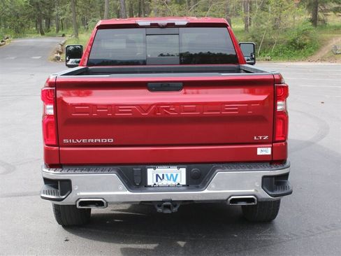 Used 2021 Chevrolet Silverado 1500 LTZ w/ LTZ Premium Package AWD/4WD image 51