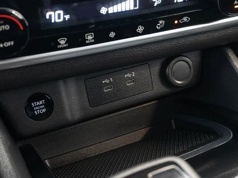 Used 2025 Nissan Rogue SV FWD image 7