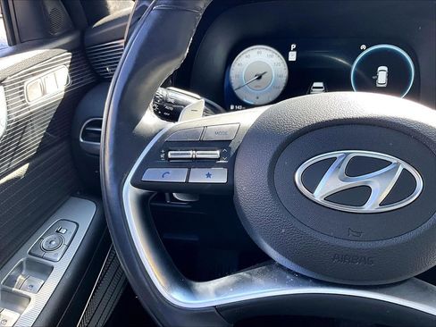 Used 2024 Hyundai Palisade Calligraphy image 24