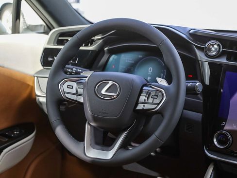 New 2026 Lexus RZ 350e 2WD image 15