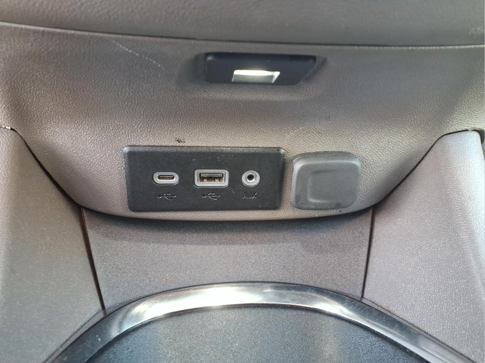 Used 2024 Chevrolet Malibu LT FWD image 14